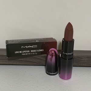 MAC Love Me Lipstick Bated Breath-NIB